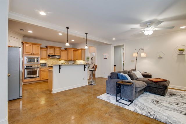 3564 WALNUT GROVE RD, Memphis, TN 38111