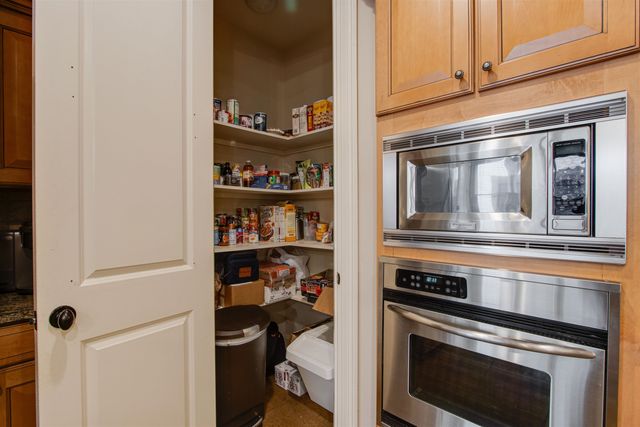 3564 WALNUT GROVE RD, Memphis, TN 38111