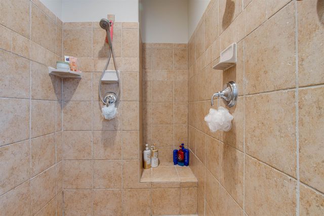 3564 WALNUT GROVE RD, Memphis, TN 38111