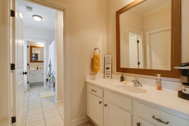 3564 WALNUT GROVE RD, Memphis, TN 38111