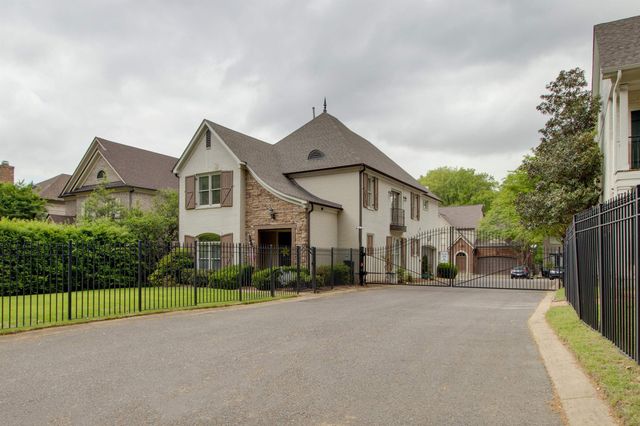 3564 WALNUT GROVE RD, Memphis, TN 38111