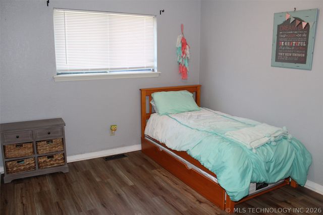 10976 E 36th Place, Tulsa, OK 74146