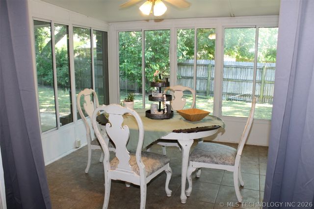 10976 E 36th Place, Tulsa, OK 74146