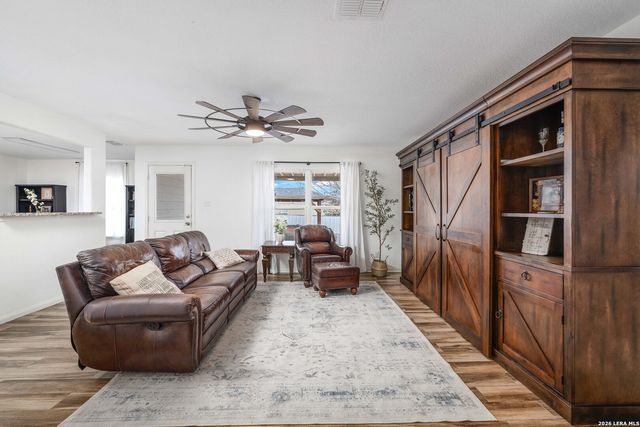 4610 Media Meadows, San Antonio, TX 78222