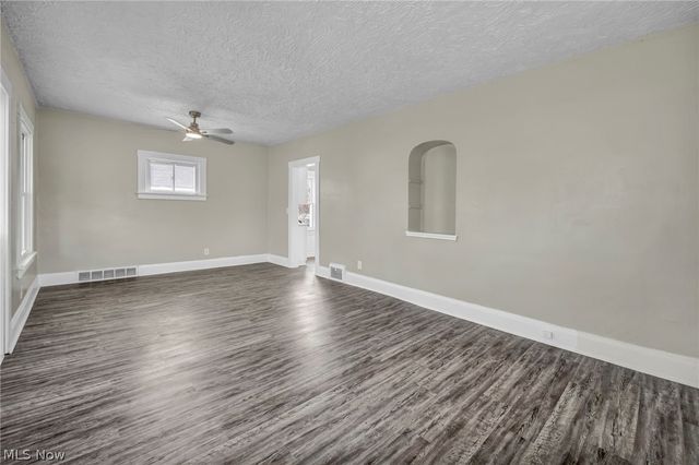 701 E 157th Street, Cleveland, OH 44110