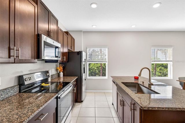 4620 WILLET COOPER COURT, Tampa, FL 33619