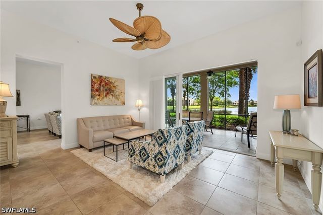3141 Aviamar CIR 103, Naples, FL 34114