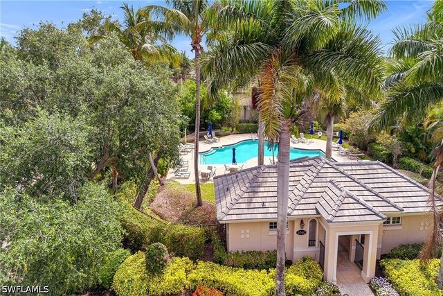3141 Aviamar CIR 103, Naples, FL 34114