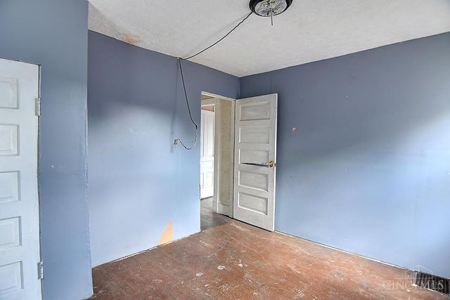 1713 Columbia Avenue, Middletown, OH 45042