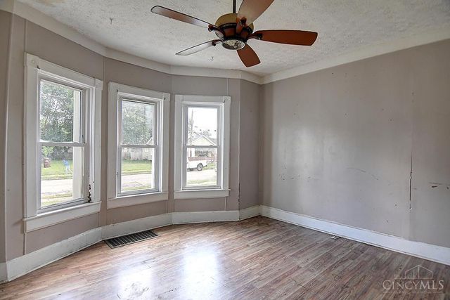 1713 Columbia Avenue, Middletown, OH 45042