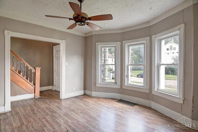 1713 Columbia Avenue, Middletown, OH 45042
