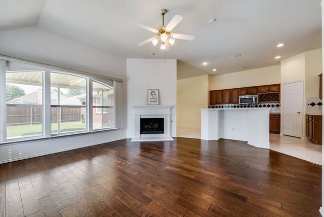 1532 Ector Drive, Carrollton, TX 75010