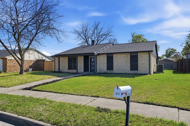 1817 Vine Drive, Garland, TX 75040