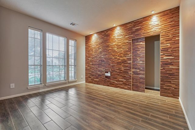 1618 Calmar Drive, Spring, TX 77386