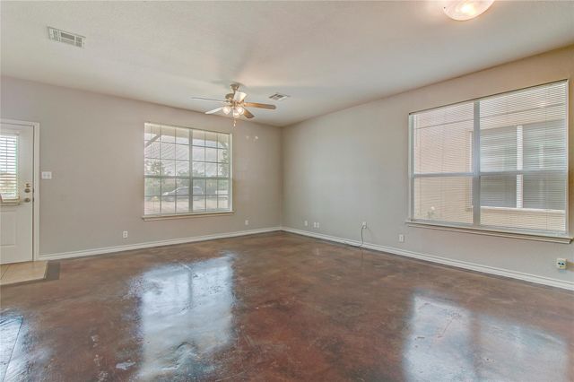 126 Sandstone DR D, Jarrell, TX 76537