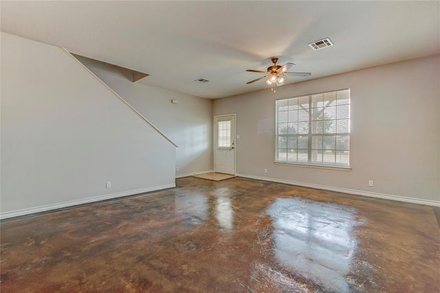 126 Sandstone DR D, Jarrell, TX 76537