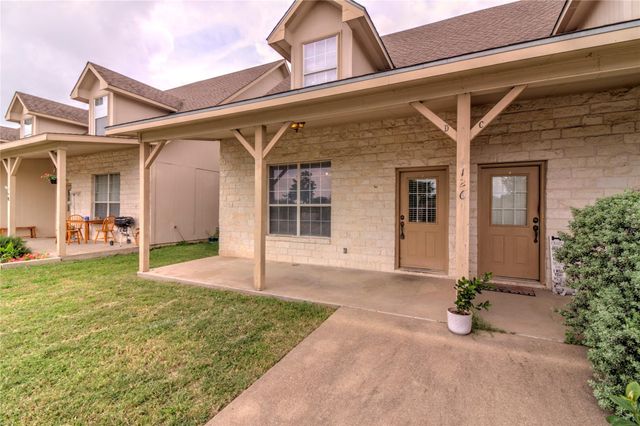 126 Sandstone DR D, Jarrell, TX 76537