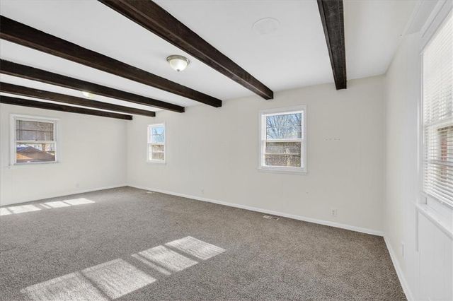 3721 S Pleasant Street, Independence, MO 64055