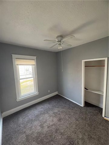 452 Donnelly Avenue, Kansas City, MO 64125