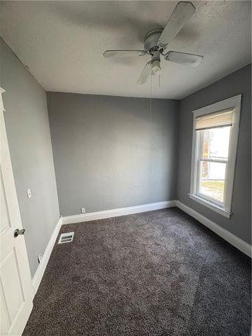 452 Donnelly Avenue, Kansas City, MO 64125