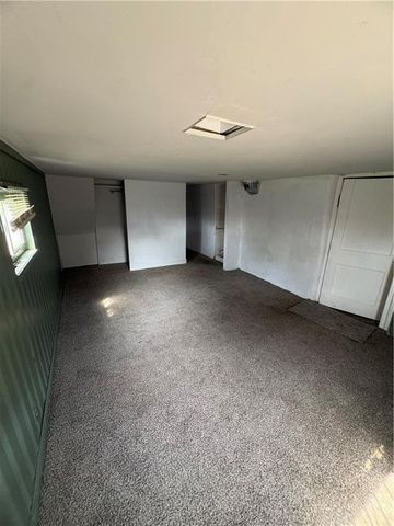 452 Donnelly Avenue, Kansas City, MO 64125