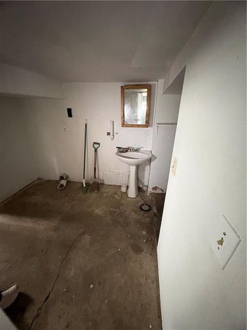 452 Donnelly Avenue, Kansas City, MO 64125