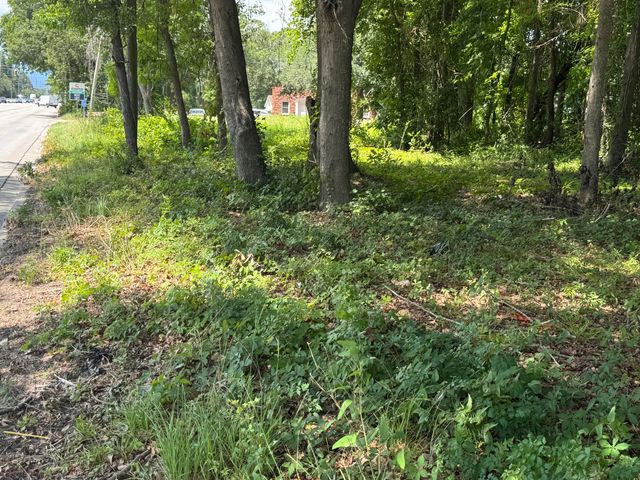 1206 Folly Road, James Island, SC 29412