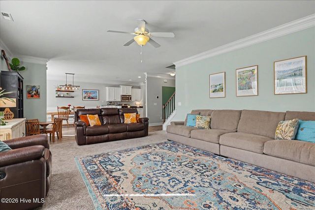 402 Lady Bug Lane, Wilmington, NC 28411