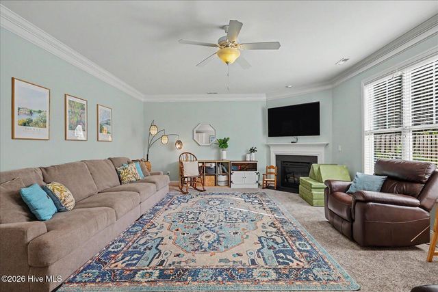402 Lady Bug Lane, Wilmington, NC 28411