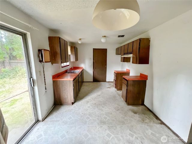 13526 Coho Run NW, Bremerton, WA 98312