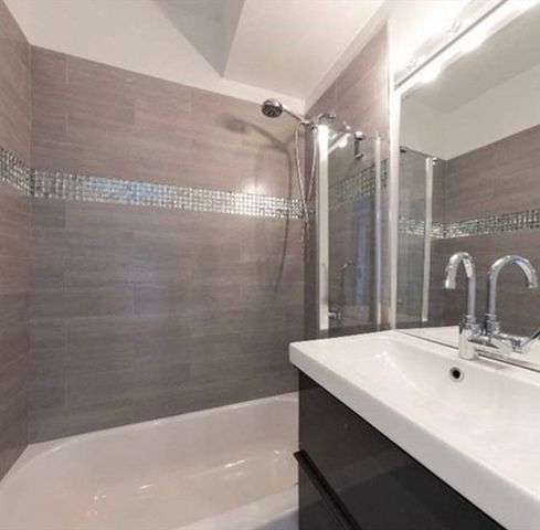 12 Stoneholm St 623, Boston, MA 02115