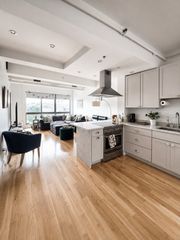 12 Stoneholm St 623, Boston, MA 02115