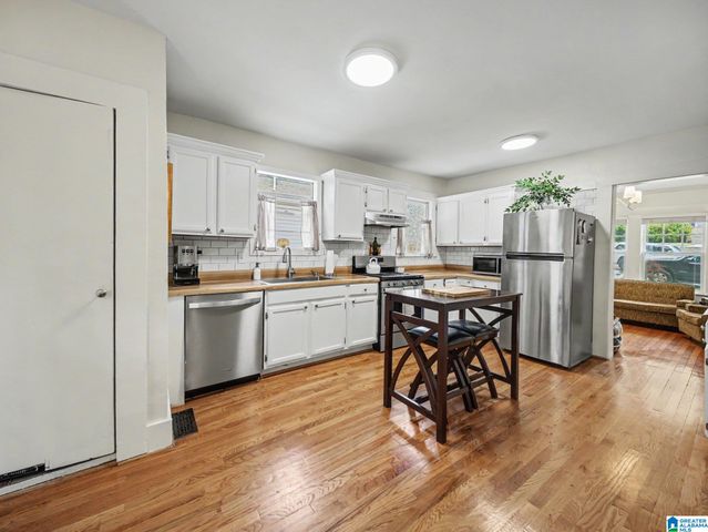 5220 6TH AVENUE S, Birmingham, AL 35212