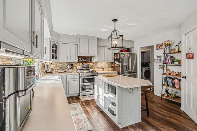 15632 Katherine Trail, Marshall, MI 49068