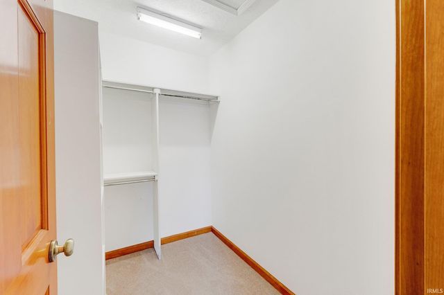 5540 N Willow Avenue, Columbia City, IN 46725