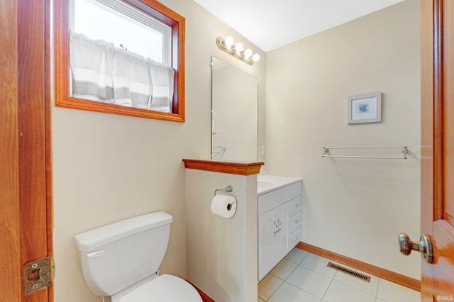 5540 N Willow Avenue, Columbia City, IN 46725