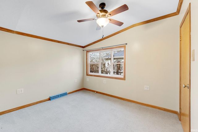 5540 N Willow Avenue, Columbia City, IN 46725