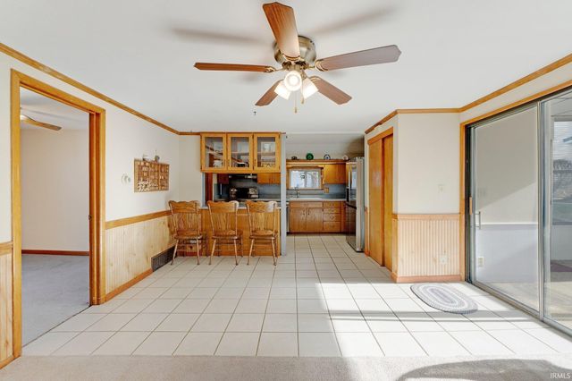 5540 N Willow Avenue, Columbia City, IN 46725