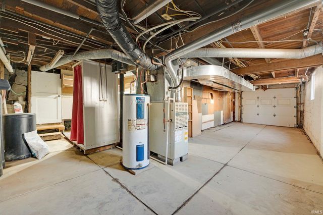 5540 N Willow Avenue, Columbia City, IN 46725