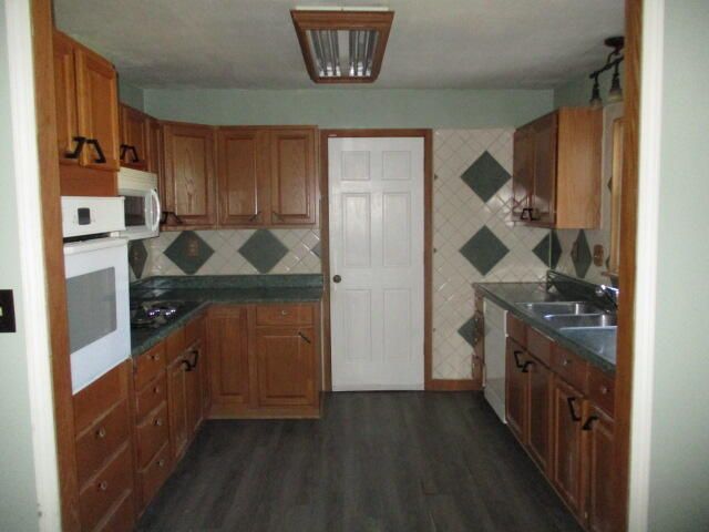 716 D Street NW, Miami, OK 74354