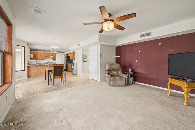 8807 W WILLIAMS Road, Peoria, AZ 85383