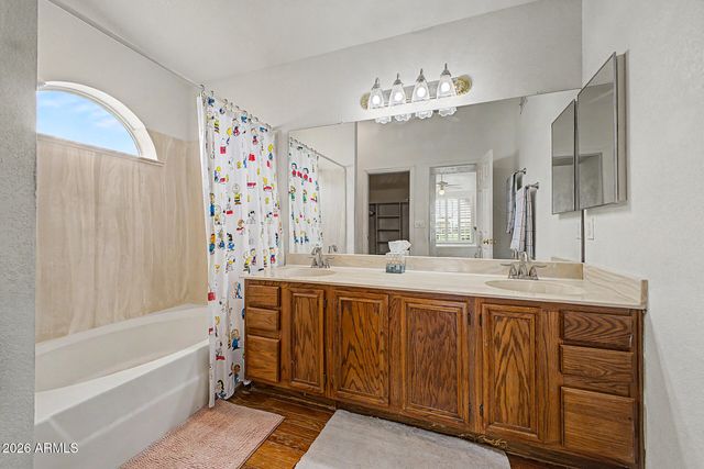 8807 W WILLIAMS Road, Peoria, AZ 85383