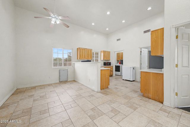 8807 W WILLIAMS Road, Peoria, AZ 85383