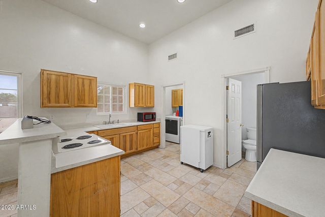 8807 W WILLIAMS Road, Peoria, AZ 85383