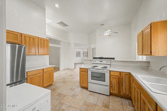 8807 W WILLIAMS Road, Peoria, AZ 85383