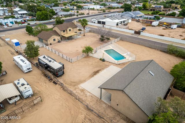 8807 W WILLIAMS Road, Peoria, AZ 85383