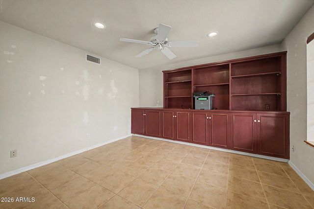 8807 W WILLIAMS Road, Peoria, AZ 85383