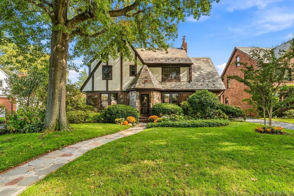 123 Weyford Terrace, Garden City, NY 11530 — photo 3