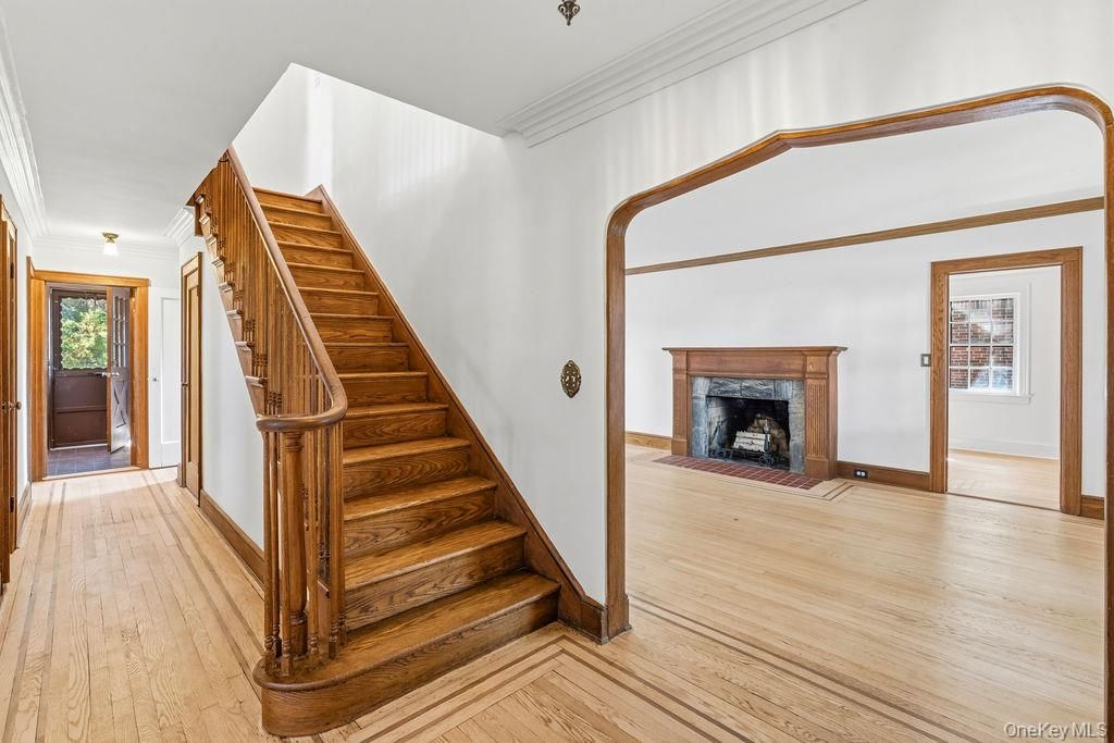 123 Weyford Terrace, Garden City, NY 11530 — photo 5