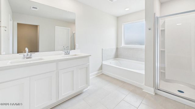 206 Cypress Falls Drive, Broussard, LA 70518